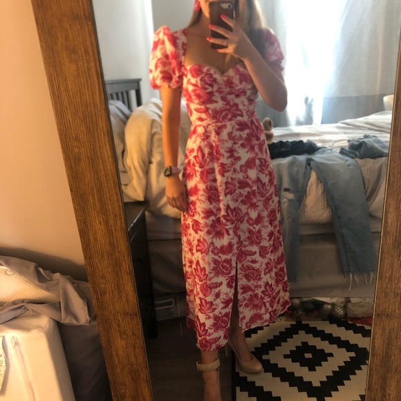Pink and white floral dress! - Picture 2 of 10